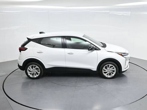 New 2027 Chevrolet Bolt LT w/ Comfort Package FWD image 60