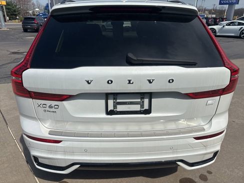 Certified 2024 Volvo XC60 T8 Ultimate w/ Protection Package Premier AWD/4WD image 7