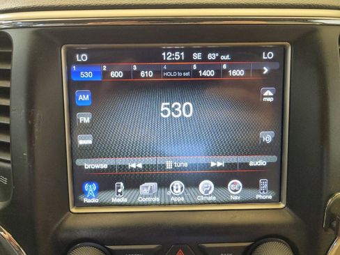 Used 2017 Jeep Grand Cherokee Limited AWD/4WD image 25