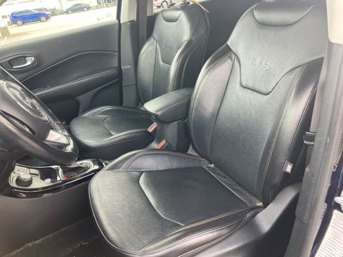 Used 2021 Jeep Compass Limited w/ Sun and Sound Group AWD/4WD image 32