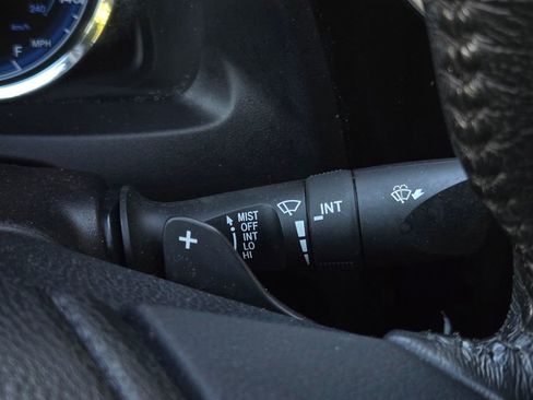 Used 2019 Toyota Corolla SE image 23