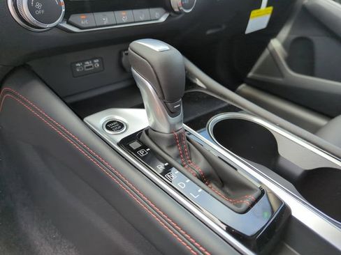 Used 2025 Nissan Altima 2.5 SR FWD image 29