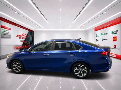 Used 2019 Kia Forte LXS FWD image 4