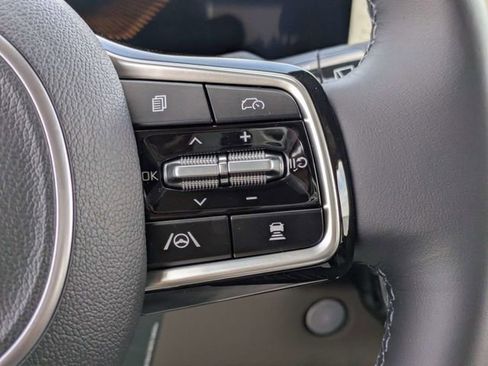 New 2026 Kia Carnival LXS FWD image 27