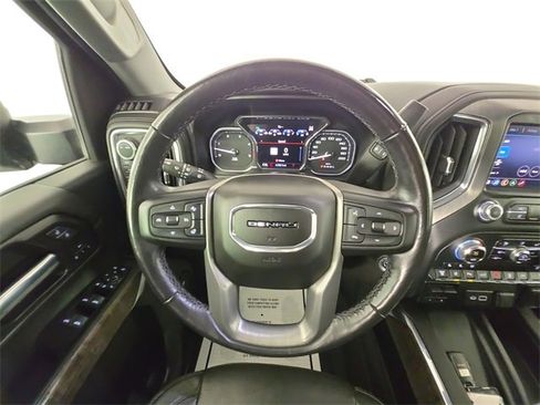 Used 2022 GMC Sierra 3500 Denali image 12