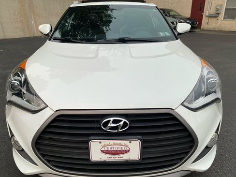 Used 2016 Hyundai Veloster Turbo w/ Option Group 04 FWD image 6