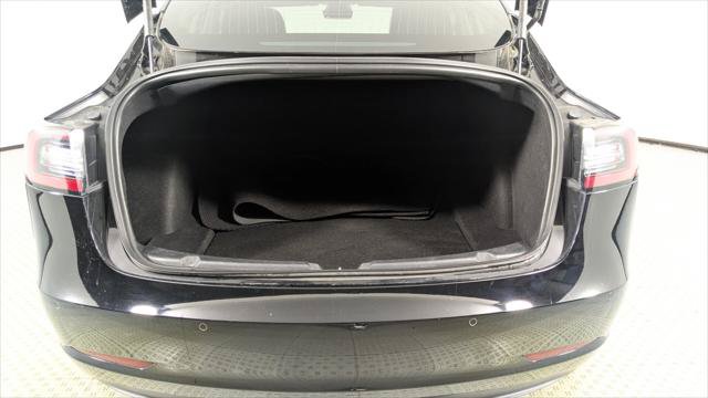 Used 2018 Tesla Model 3 Long Range RWD image 14