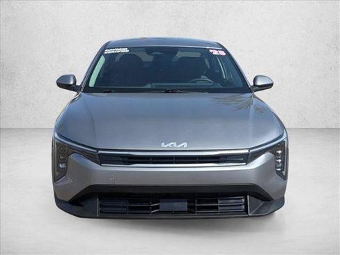 Used 2025 Kia K4 FWD image 2