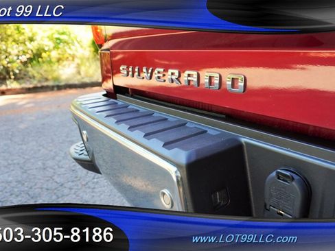Used 2015 Chevrolet Silverado 1500 LTZ Z71 w/ LTZ Plus Package AWD/4WD image 30
