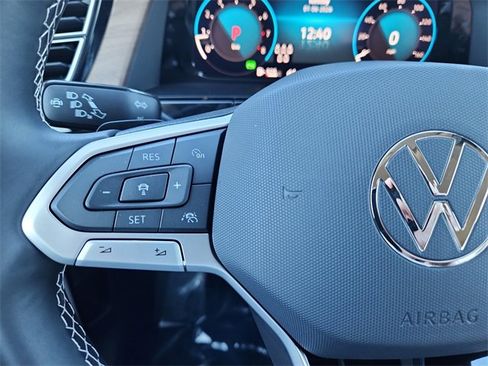 New 2026 Volkswagen Atlas SE image 11