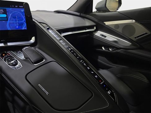 Used 2024 Chevrolet Corvette Z06 image 24