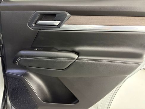 Used 2026 GMC Terrain Denali image 41