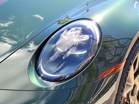 Certified 2025 Porsche 911 GT3 image 31