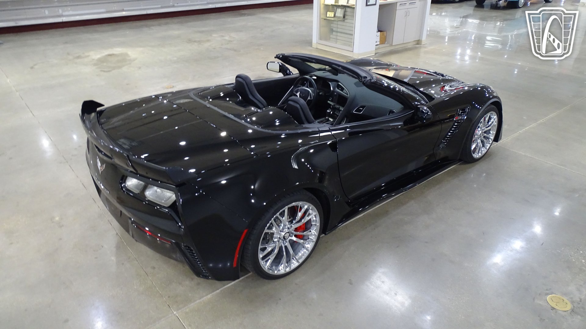 Used 2016 Chevrolet Corvette Z06 w/ 3LZ Preferred Equipment Group RWD image 14