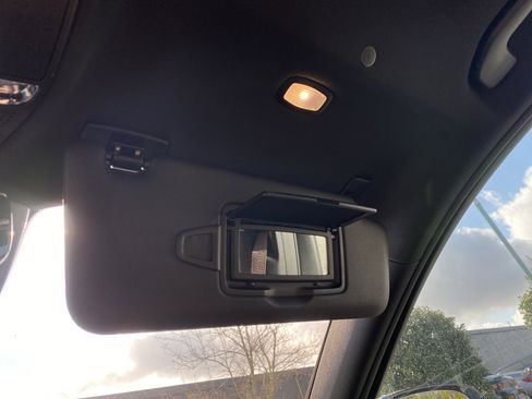 Used 2022 Mercedes-Benz E 450 E 450 w/ Driver Assistance Package image 49