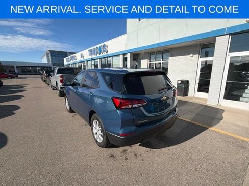 Used 2024 Chevrolet Equinox LS w/ LS Convenience Package FWD image 10