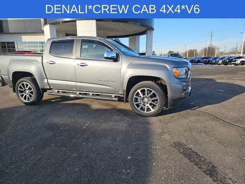 Used 2022 GMC Canyon Denali image 26