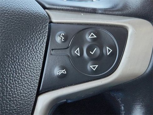 Used 2022 GMC Acadia Denali w/ Denali Ultimate Package image 18