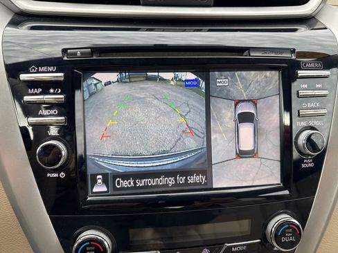 Used 2017 Nissan Murano Platinum w/ Platinum Technology Package image 23