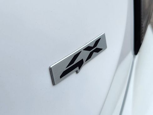 Used 2025 Kia Telluride EX w/ EX Captain's Chair Package image 14