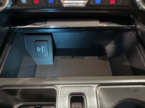 Used 2021 Ford F150 Lariat w/ Equipment Group 502A High image 24