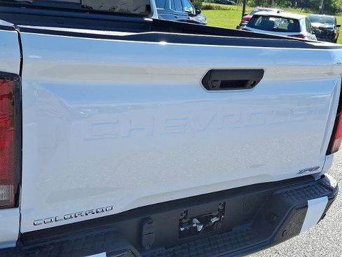 New 2026 Chevrolet Colorado ZR2 image 8