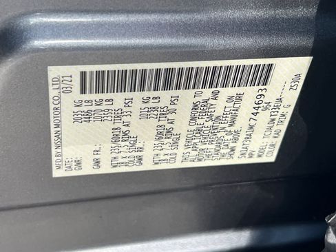 Used 2021 Nissan Rogue SV FWD image 30