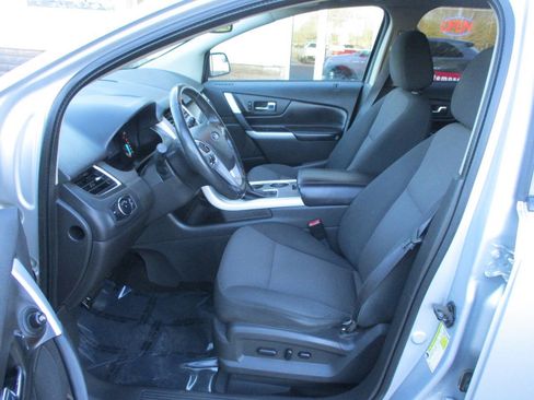 Used 2013 Ford Edge SEL image 15
