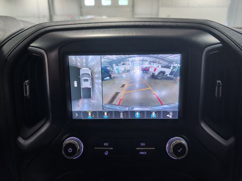 Used 2019 GMC Sierra 1500 AT4 w/ Technology Package AWD/4WD image 14