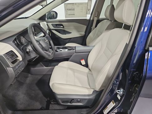 New 2026 Nissan Rogue SV image 10