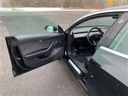 Used 2019 Tesla Model 3 Long Range image 24