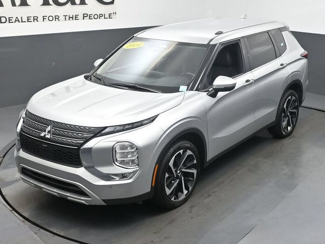 Used 2024 Mitsubishi Outlander SE FWD image 51