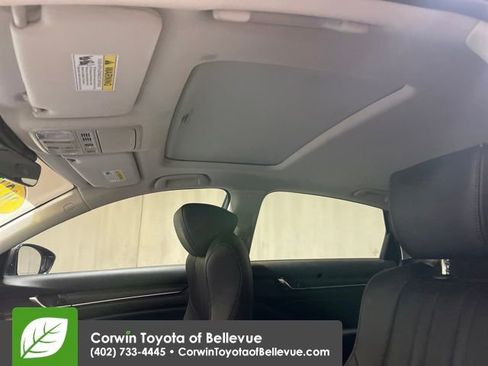 Used 2022 Honda Accord Touring image 10