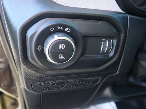 New 2026 Jeep Gladiator Sport image 7