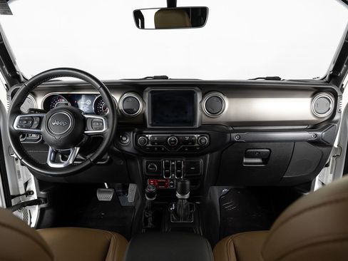 Used 2020 Jeep Gladiator Rubicon image 25