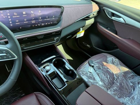 New 2026 Buick Envision Sport Touring image 28