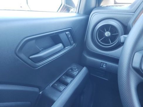 New 2026 Chevrolet Colorado Trail Boss AWD/4WD image 38