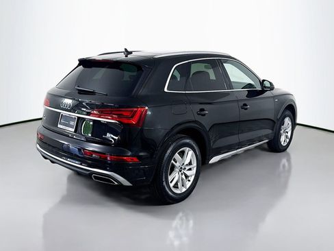 Certified 2023 Audi Q5 2.0T Premium w/ Convenience Package AWD/4WD image 9