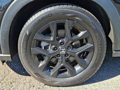 Used 2023 Honda HR-V Sport image 7