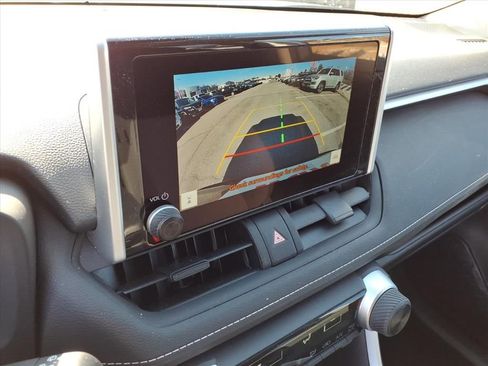 Certified 2025 Toyota RAV4 LE image 22