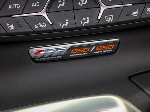 Used 2017 Chevrolet Corvette Z06 RWD image 41