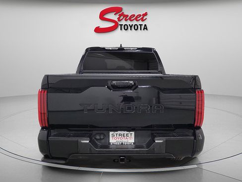 Used 2022 Toyota Tundra SR5 image 3