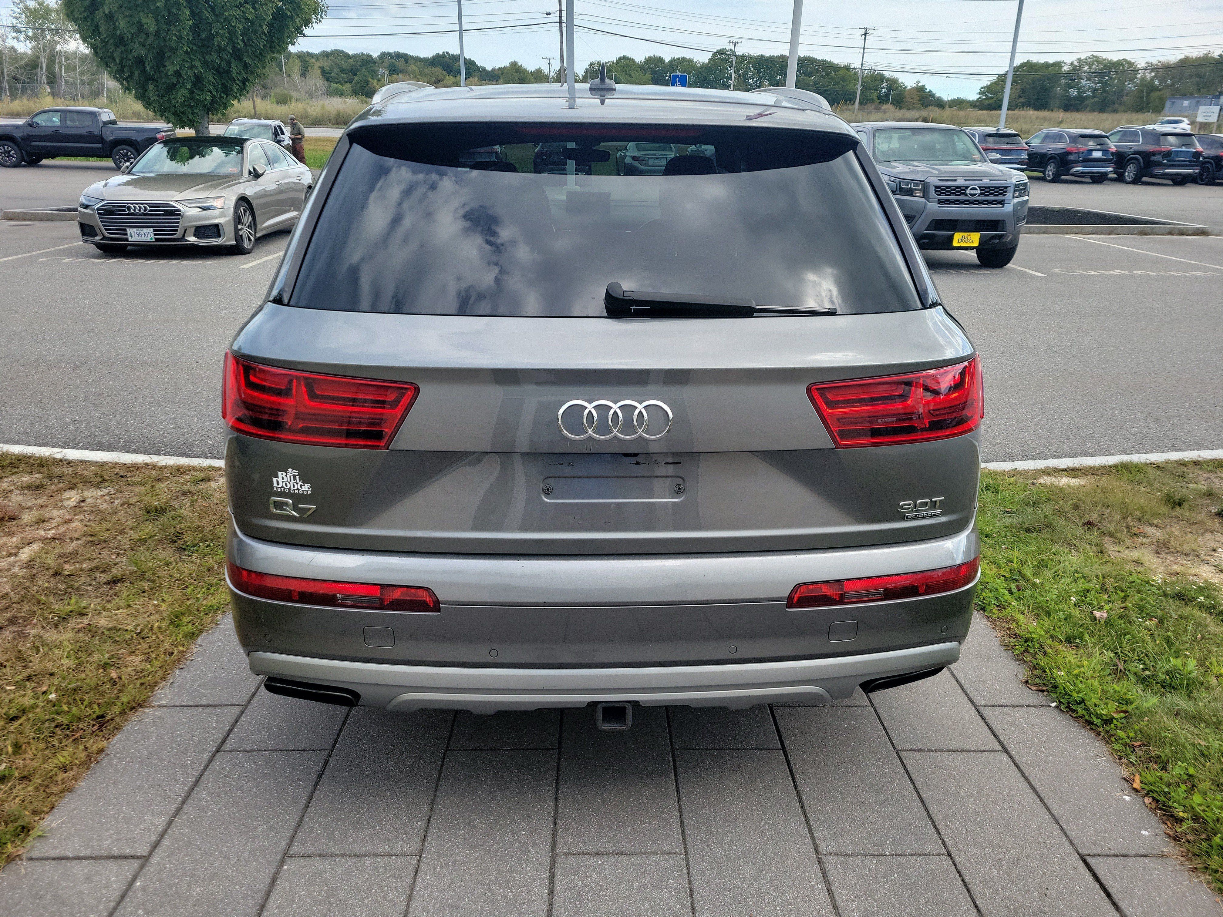 Used 2017 Audi Q7 3.0T Premium Plus w/ Premium Plus Package AWD/4WD image 6