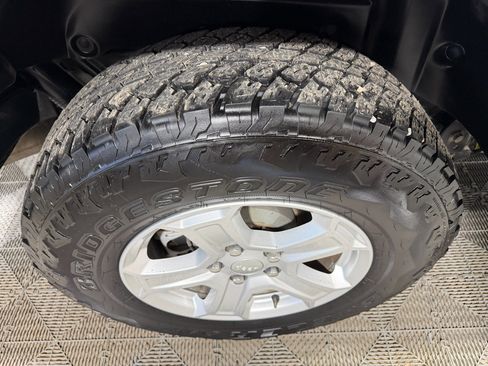 Used 2018 Jeep Wrangler Unlimited Sport S image 18