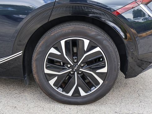 Used 2022 Kia EV6 Wind w/ Wind Technology Package image 22