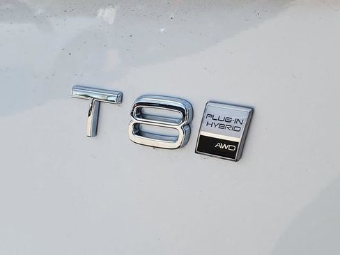 New 2026 Volvo XC90 T8 Ultra w/ Protection Package Premier AWD/4WD image 8