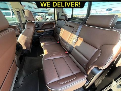 Used 2018 Chevrolet Silverado 1500 High Country AWD/4WD image 14