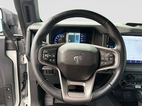 Used 2024 Ford Bronco Black Diamond AWD/4WD image 25