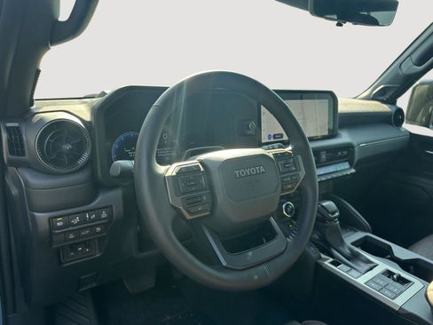Used 2026 Toyota Land Cruiser w/ Premium Package AWD/4WD image 11