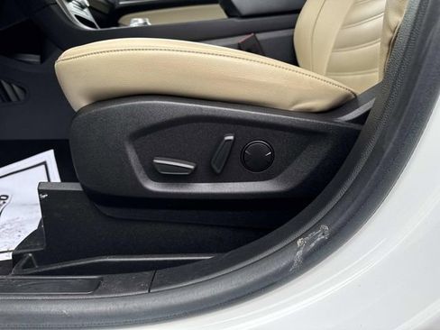 Used 2022 Ford Edge SEL image 24